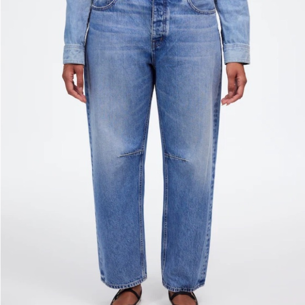 Madewell Darted Barrel-leg Jean